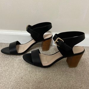 Kelly and Katie Women’s black wedge heels
